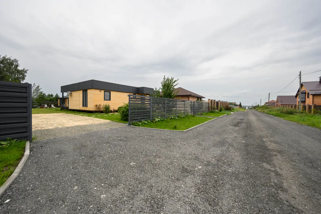 Райский дом у озера