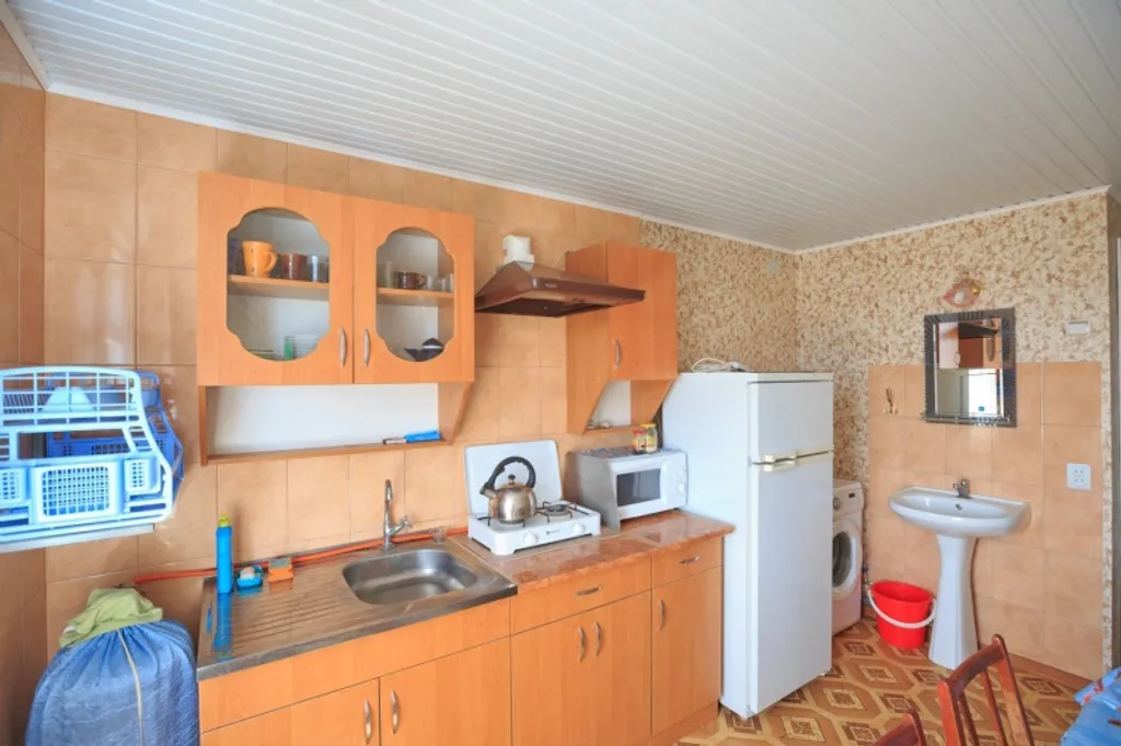 Апартаменты для семьи из 5 человек, кухня, санузел внутри, кондиционер