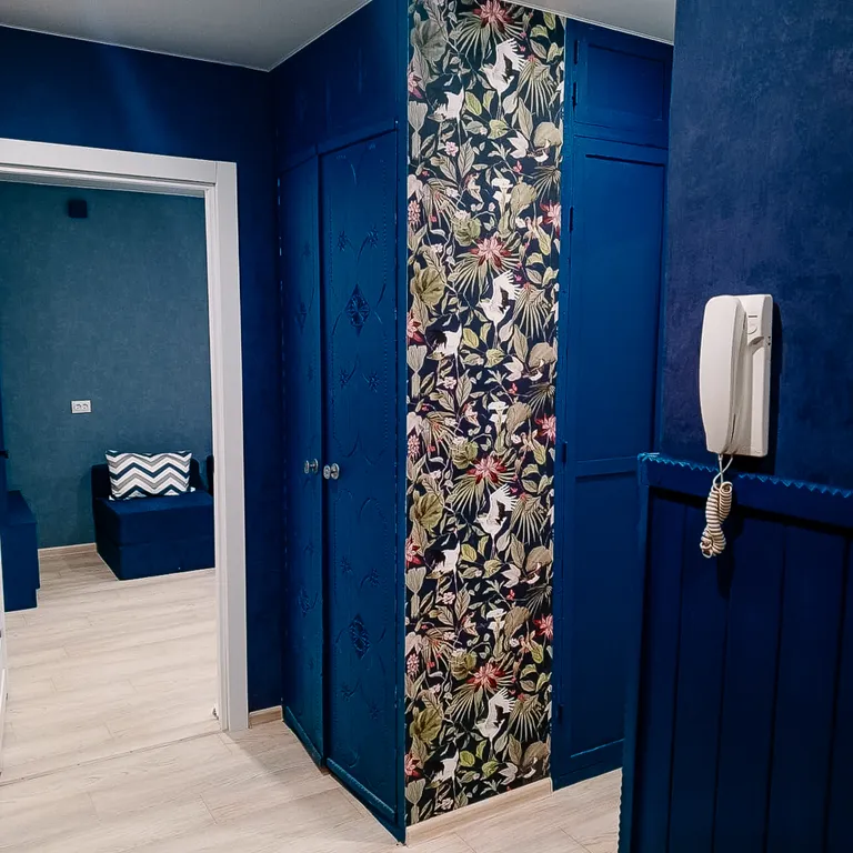 Свежая трешка с раздельными комнатами в тихом районе города