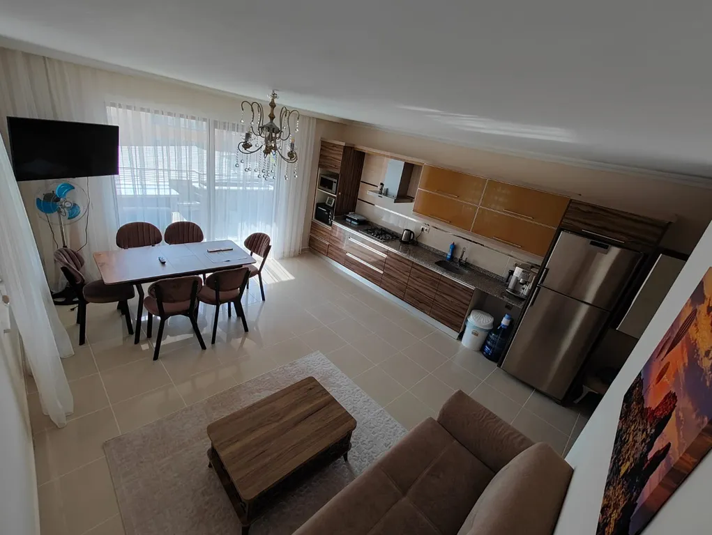 Квартира 2+1 в комплексена первой линии у моря