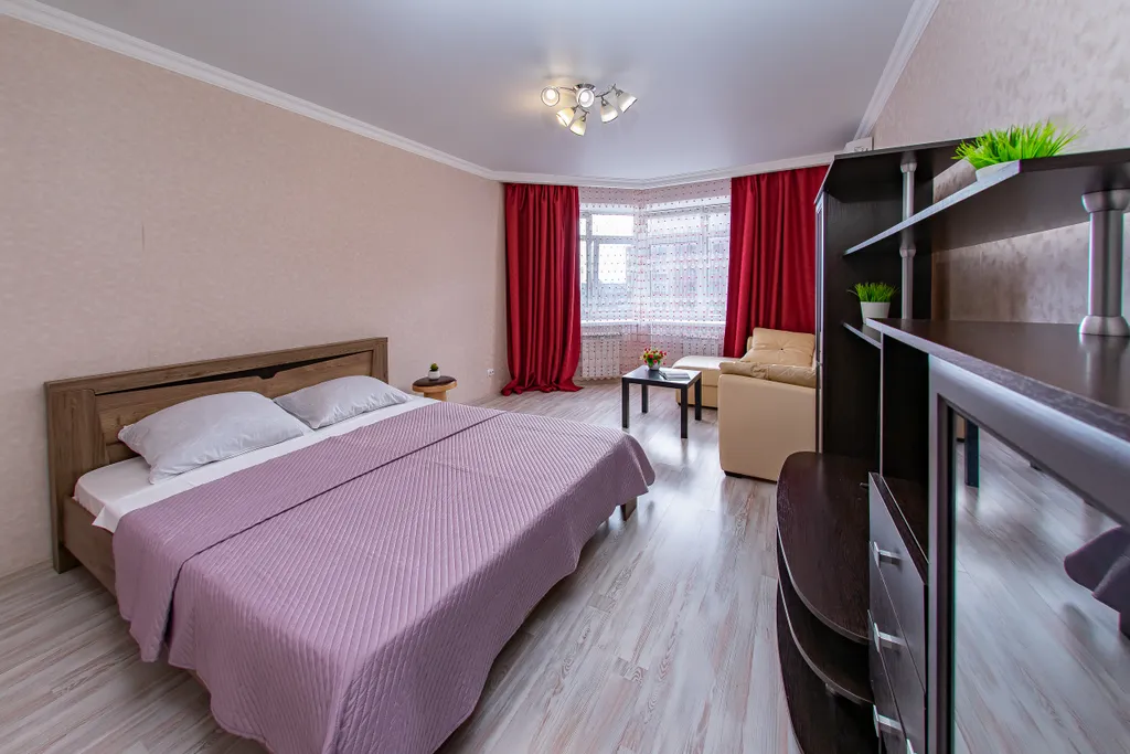 Квартира ЛайкХоум на Салмышской 43А — аренда посуточно в Оренбург