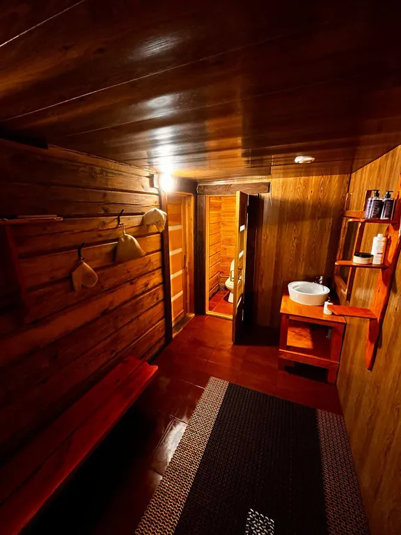 Дом-баня на высоком берегу Березины