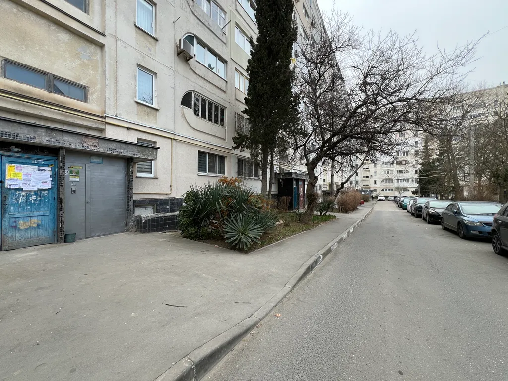 2 комнатная квартира пляж в 5 минутах езды. Парк Победы, Херсонес