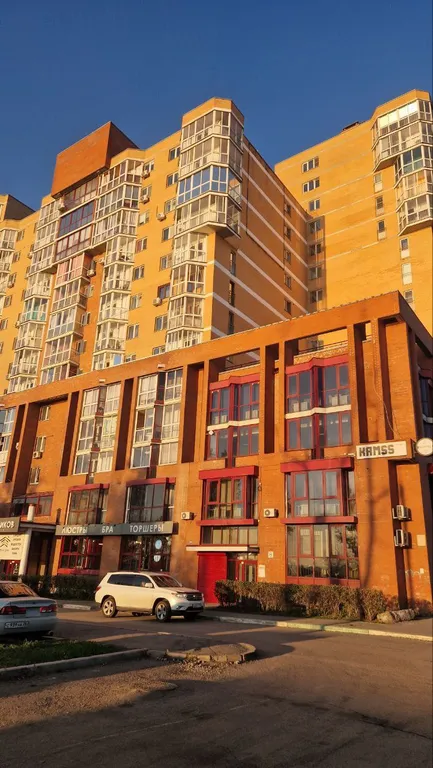 Студия с шикарным видом на реку Ангару