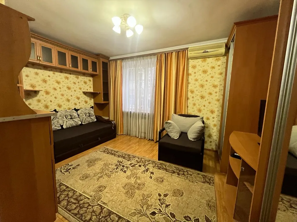 Квартира в центе города и рядом с морем