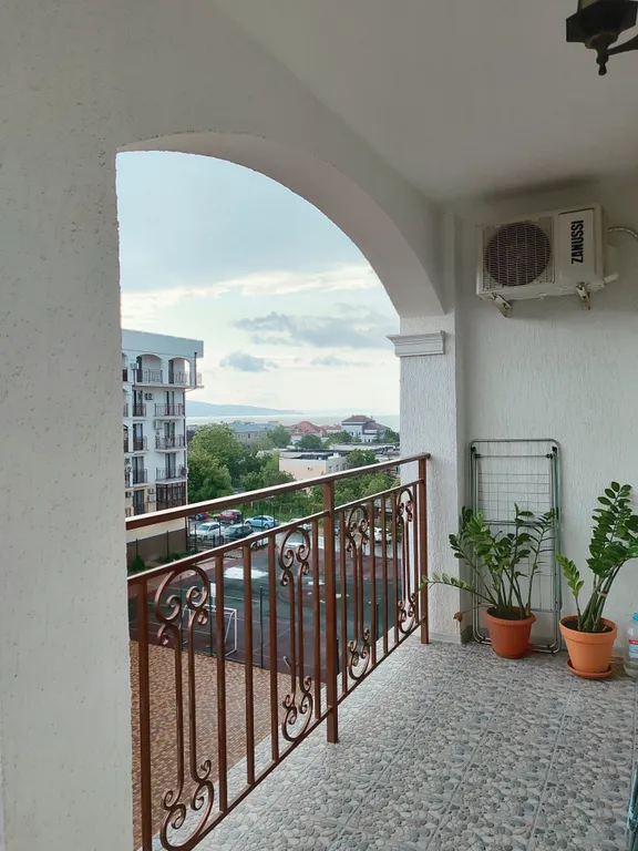 Уютная квартира с видом на море