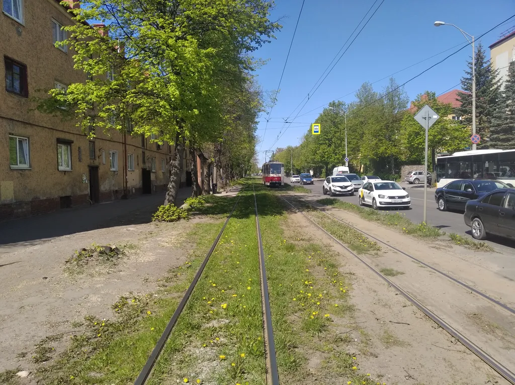 Квартира Двухкомнатная квартира на Пятой линии с изолированными комнатами — Калининград