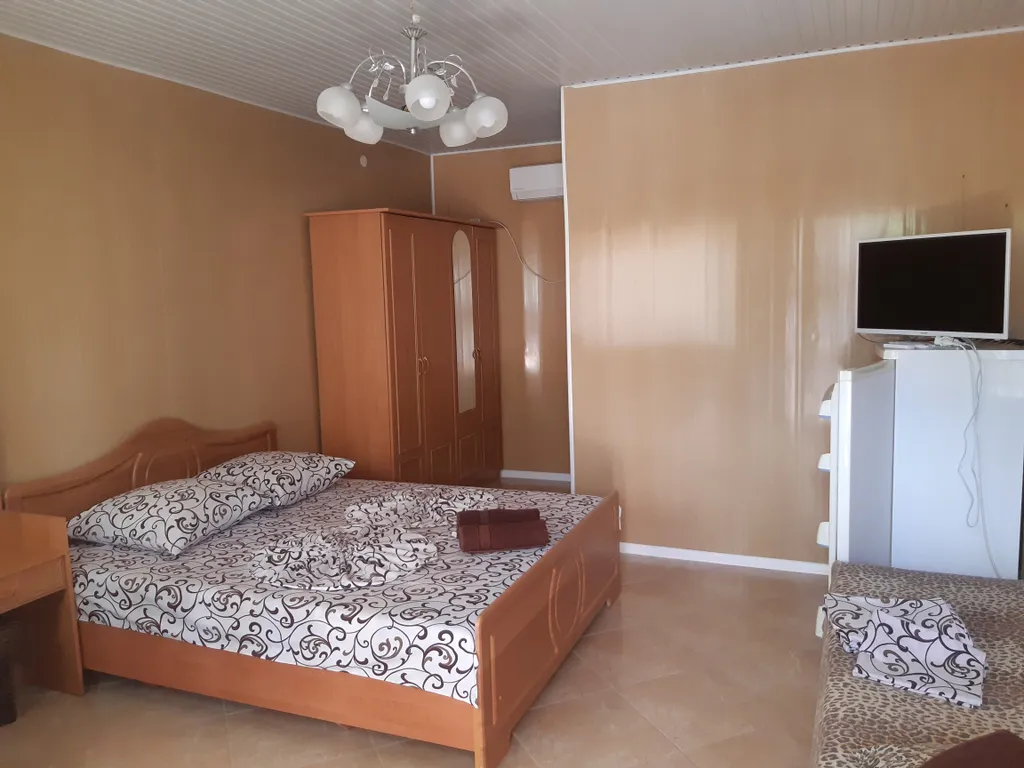 Квартира Трёх местный номер с видом на бассейн и горы — аренда посуточно в Судак