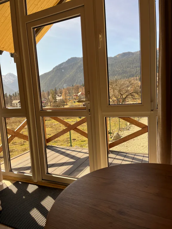 Коттедж Домик в горах — Архыз