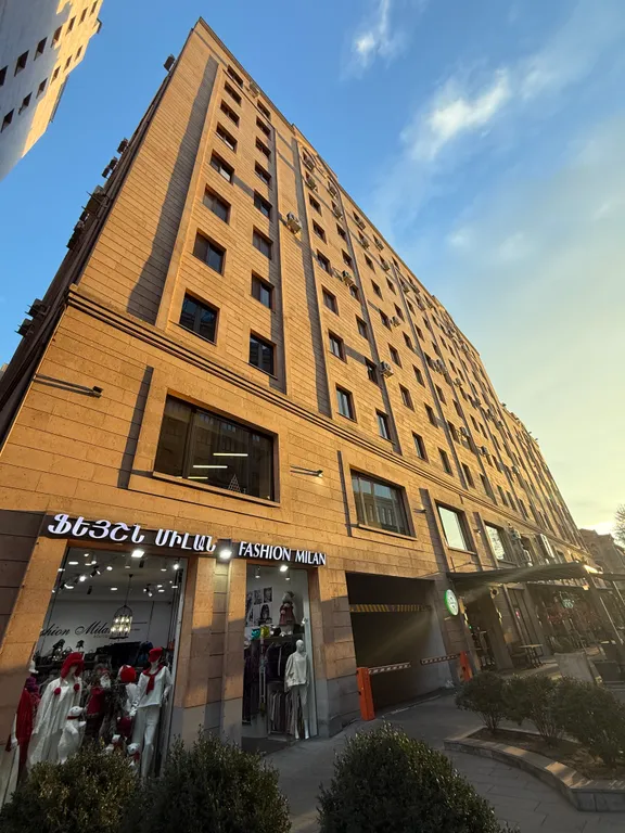 Дизайнерские апартаменты в центре города с 1-ой спальней