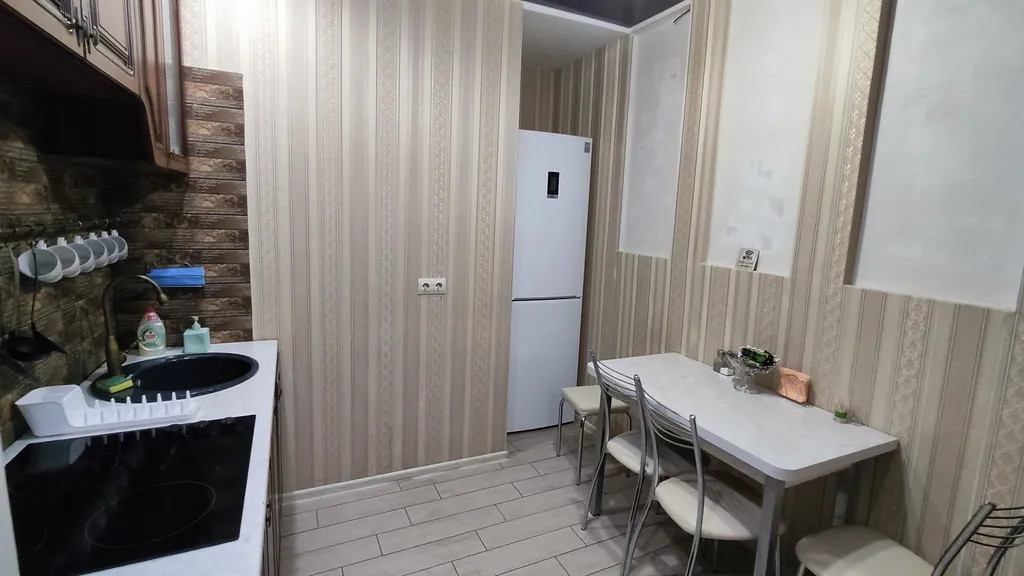 Квартира Двухкомнатная квартира с панорамной спальней — Ростов-на-Дону