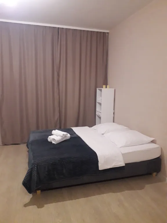 Уютная квартира-студия — аренда посуточно в Сургут