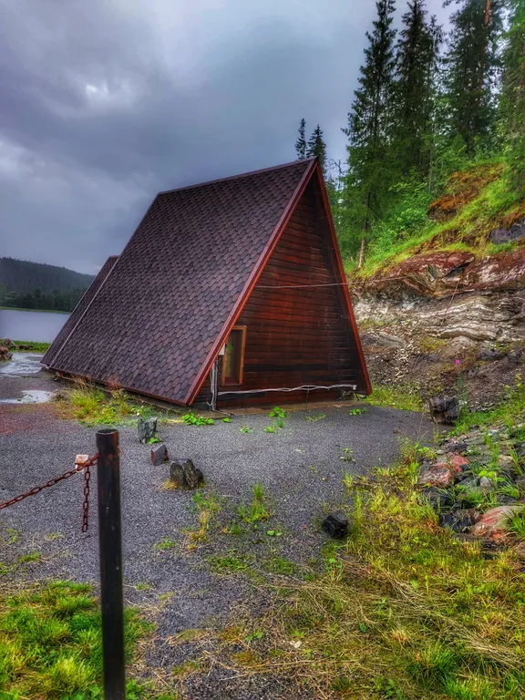 Коттедж «Шале у Озера 2» — аренда посуточно в Сортавала