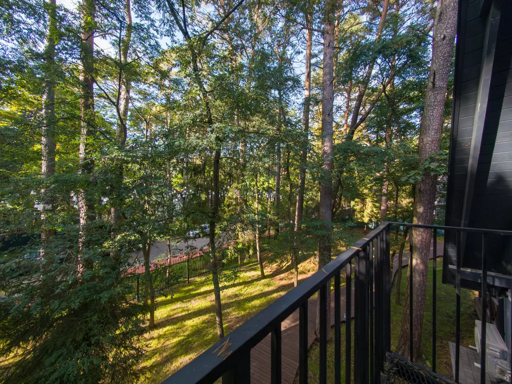 Двухуровневые апартаменты в тихом пространстве