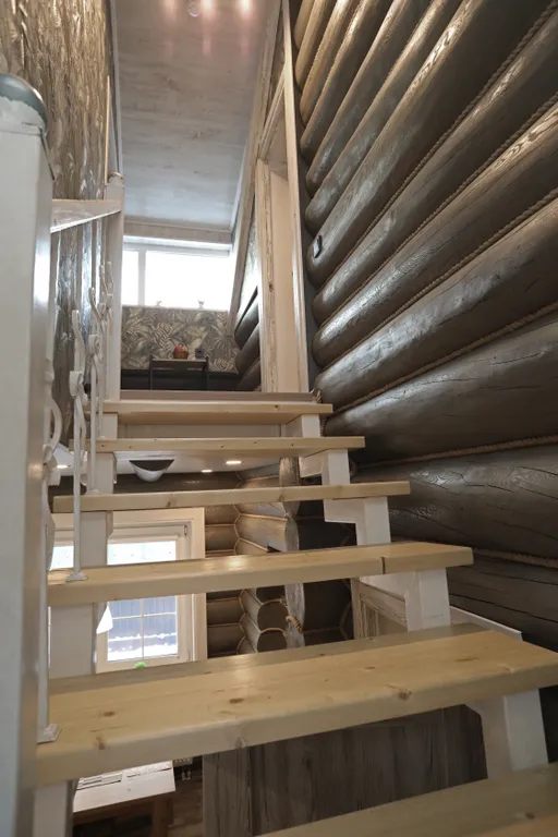 Бревенчатый коттедж