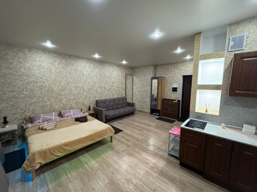 Квартира Уютная светлая студия в центре города рядом с Шереметьево — аренда посуточно в Химки