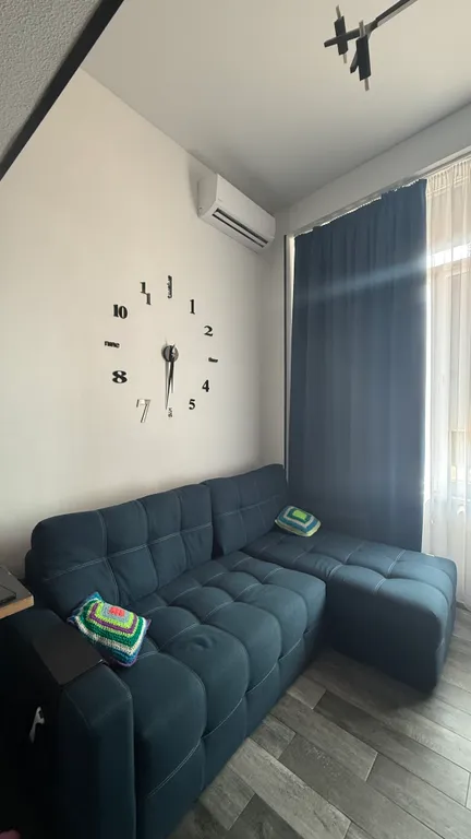 Уютная двухуровневая студия