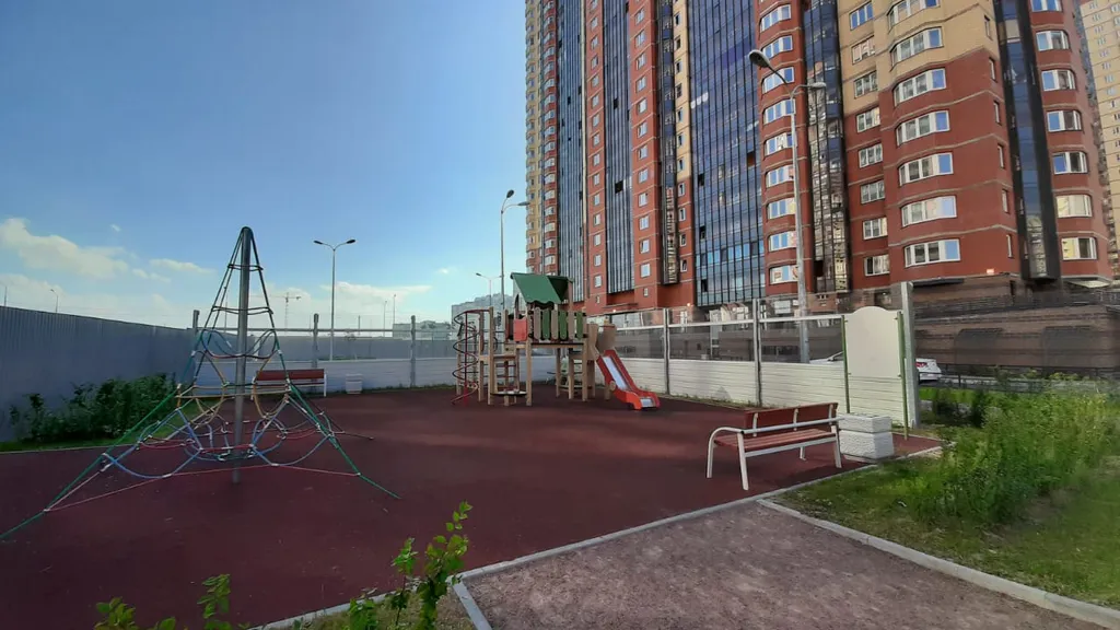 Квартира у метро Парнас