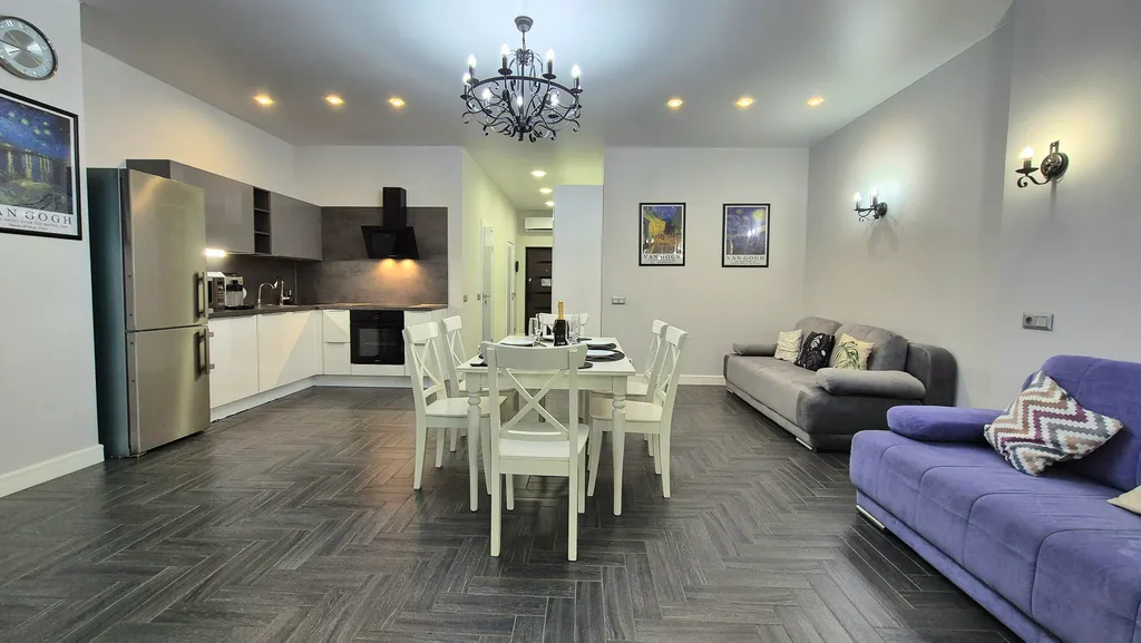 Трёхкомнатная квартира в приморском парке