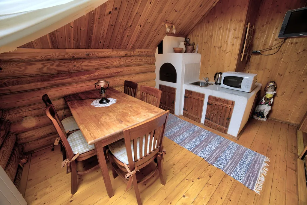 4-комнатная Квартира