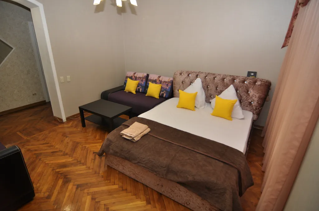 2-комнатная Квартира — аренда посуточно в Курск