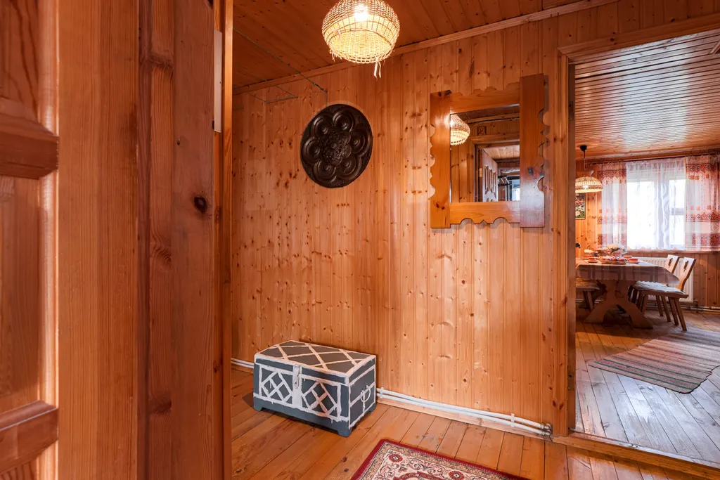 Монастырская изба