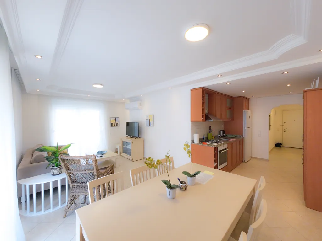 Уютная квартира с видом на бассейн и сад — аренда посуточно в Аланья