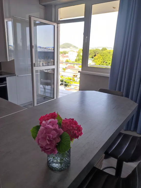 Квартира люкс у моря с видом на горы