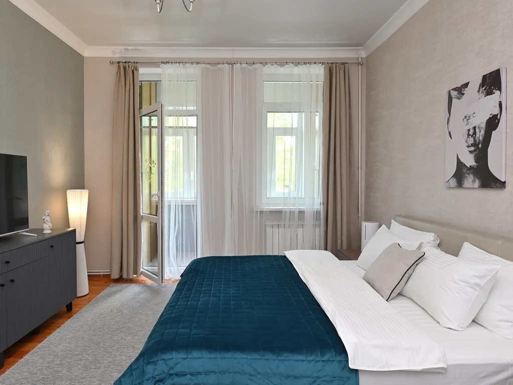 Квартира 3-комнатная Квартира — Калининград