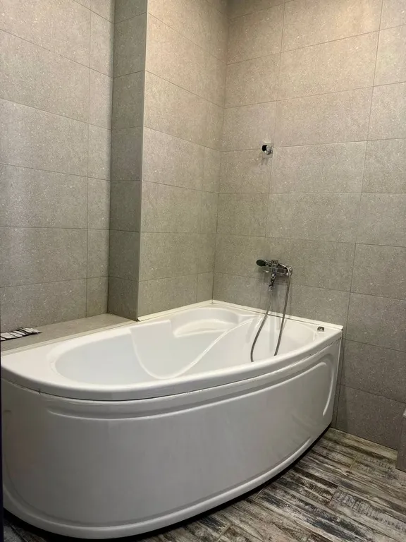 Трехкомнатная на Гостином дворе