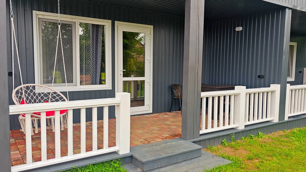 Хрустальная студия полулюкс с собственной террасой и отдельным входом