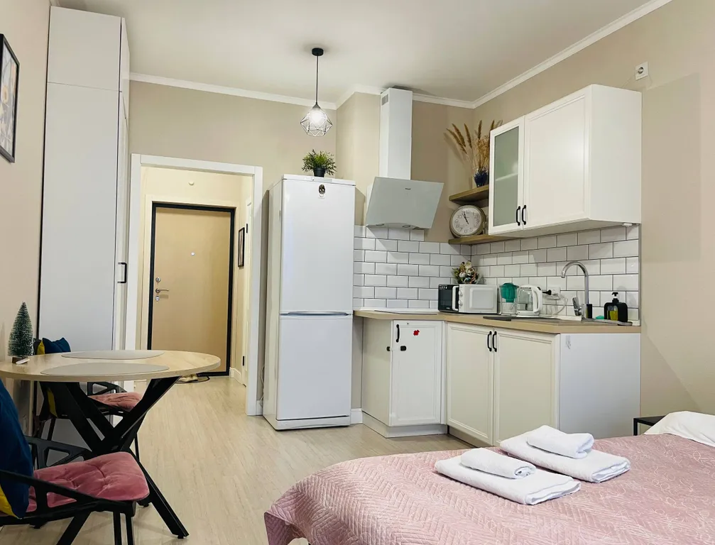 Квартира Квартира Уютная студия для командировочных, пар и пар с детьми — Шушары