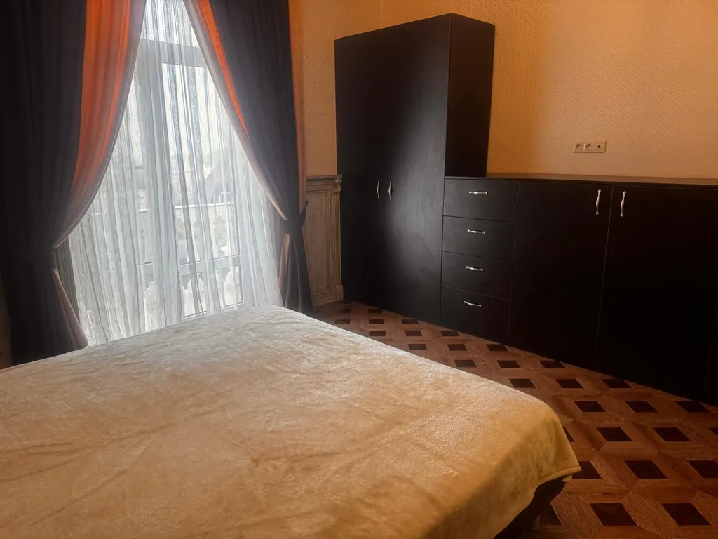 Большой дом с видом на Олимпийский парк