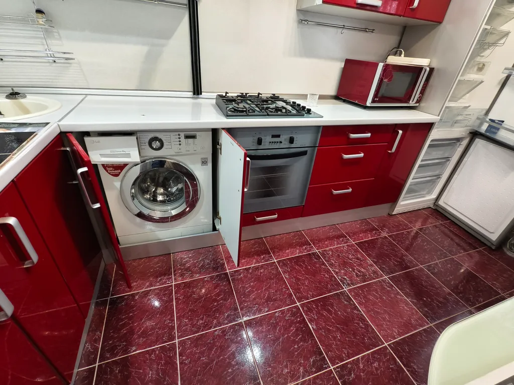 Двухкомнатная квартира у озера Полевая