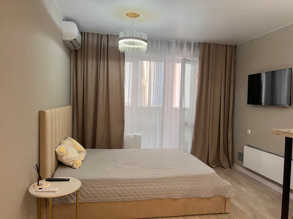 Квартира Современная студия с кондиционером — аренда посуточно в Саранск