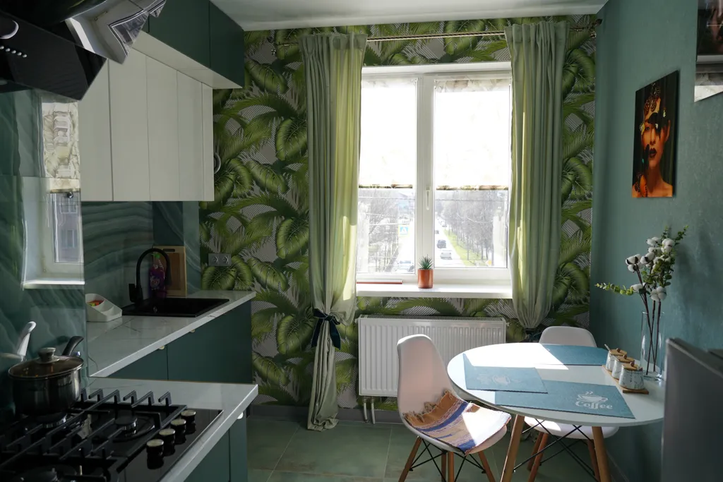 Квартира 3-комнатная Квартира — Калининград