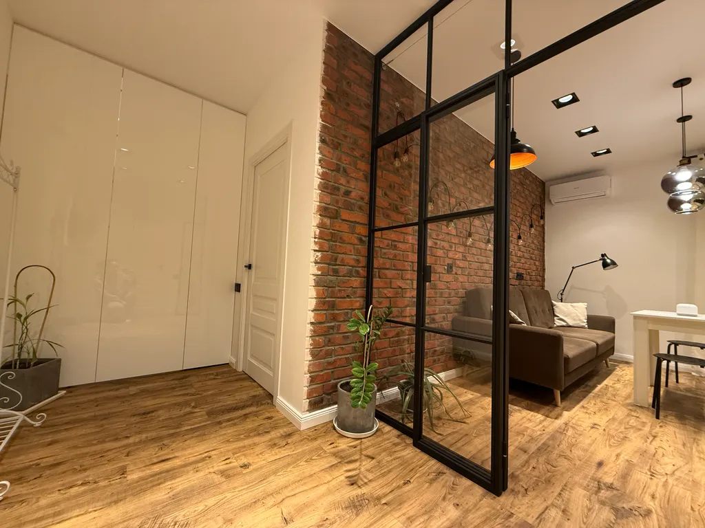 Уютная евродвушка с видом на Китай