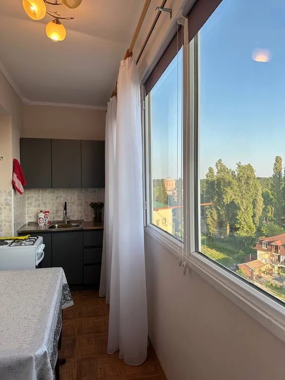 Уютная солнечная квартира