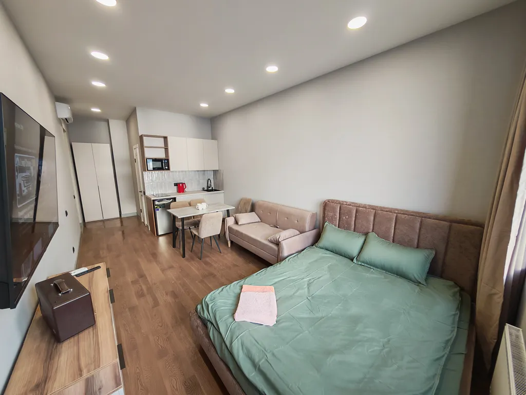 Квартира Современная студия в самом центре города с видом на море, бизнес класс — аренда посуточно в Владивосток