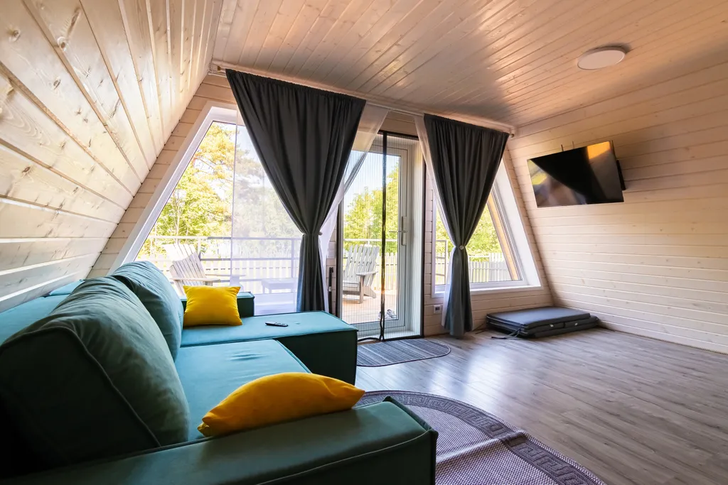 Коттедж Дом Лаунж на Красном озере — Коробицыно