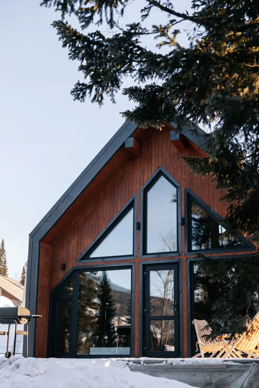 Дом с видом на горы