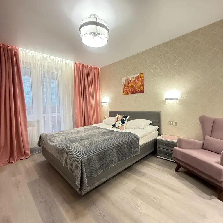 Новая квартира, со стильным интерьером, рядом с канатной дорогой — аренда посуточно в Бор