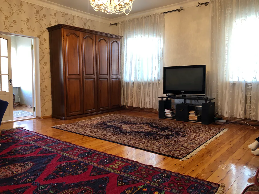 Дом на берегу Каспийского моря вблизи Дербента