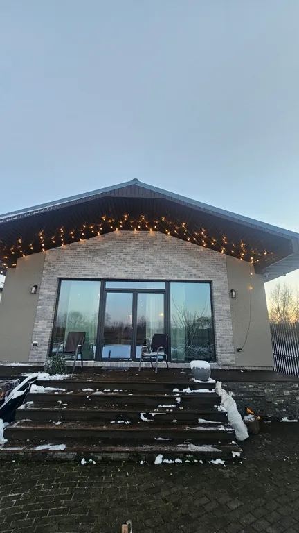 Коттедж Загородный дом на берегу реки — Матросово