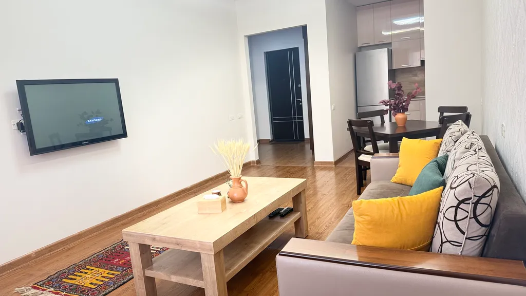 Современные апартаменты в центре с красивым видом