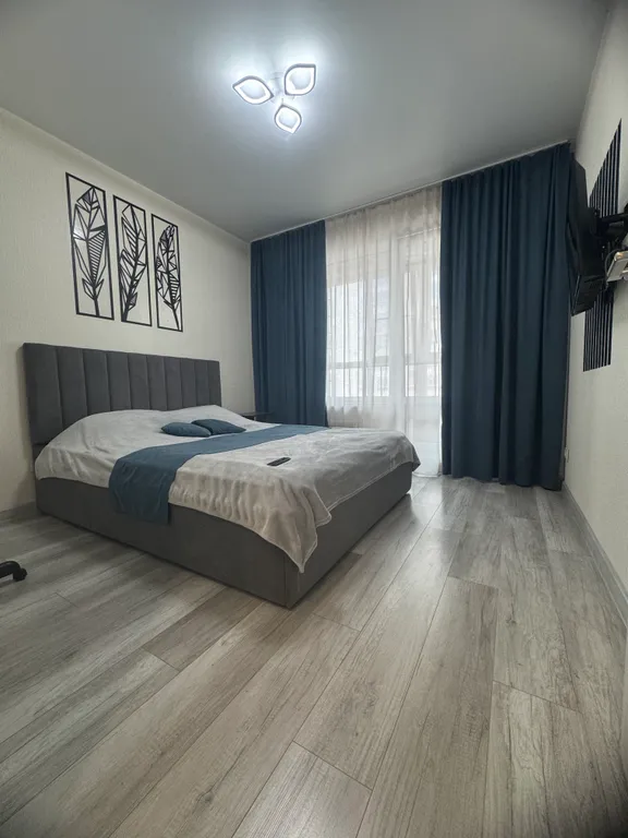 Уютная новая квартира — аренда посуточно в Барнаул