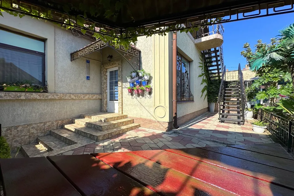 4-комнатный Дом