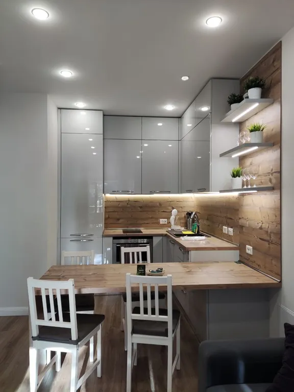 Апартаменты Wells Вуэльс возле озера Еловое в отеле