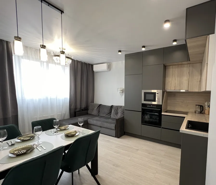 Квартира Дизайнерская евродвушка — аренда посуточно в Южно-Сахалинск