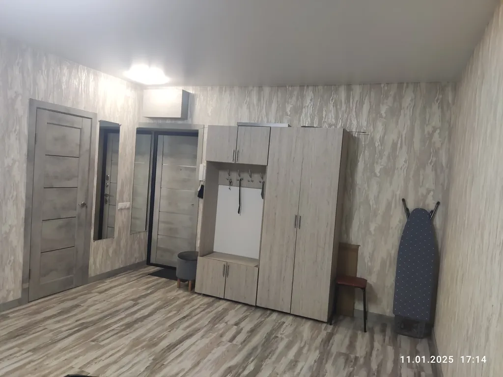 Милая новая студия с кофемашиной